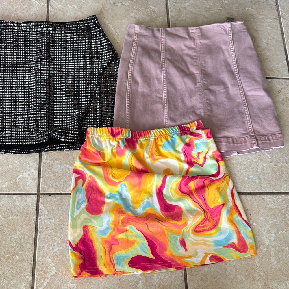 3 skirts $5 each